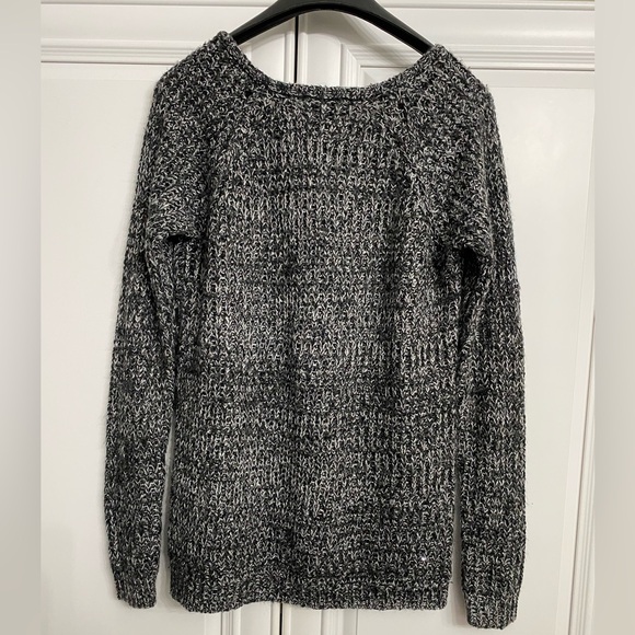 Candy Couture Women’s Size Small Long Sleeve Scoop Neck Sweater Black Loose Knit - Picture 4 of 8